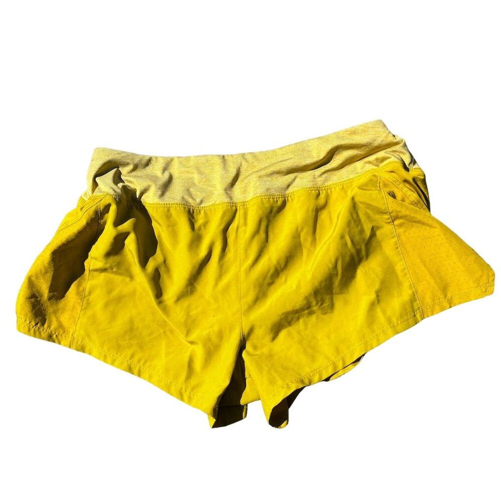 Nike Women's Dri-Fit Running Shorts Yellow Size M Activewear - Picture 2 of 4